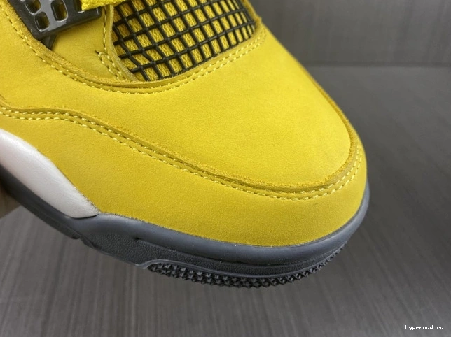 Lightning 4 Air CT8527-700 Retro Jordan 0704